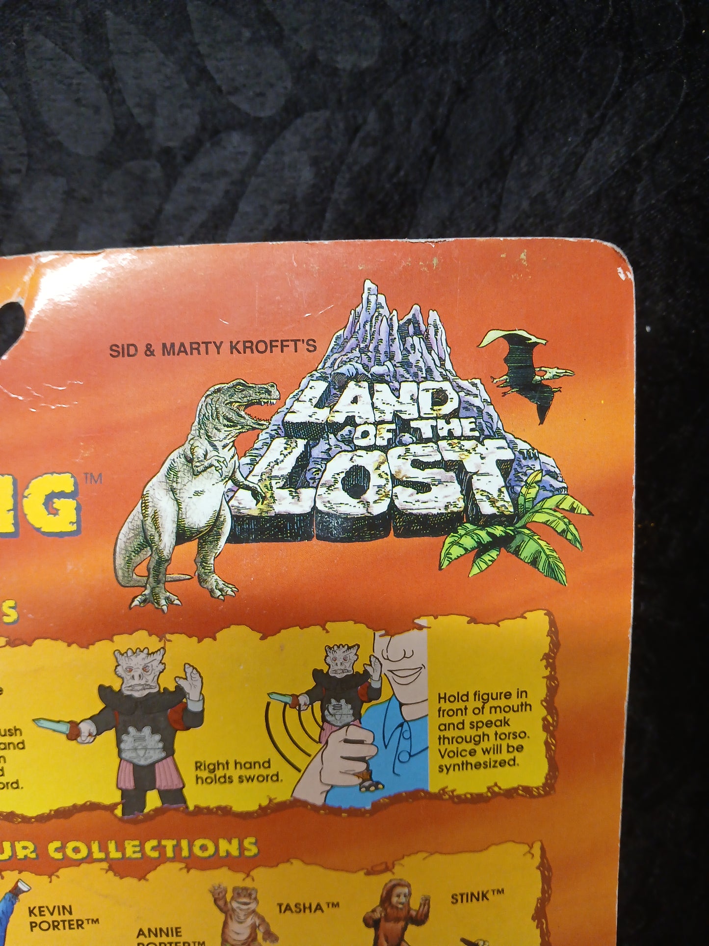 Tiger Toys Land Of The Lost Shung with Voice Synthesizer and Crystal Power Sword Included!