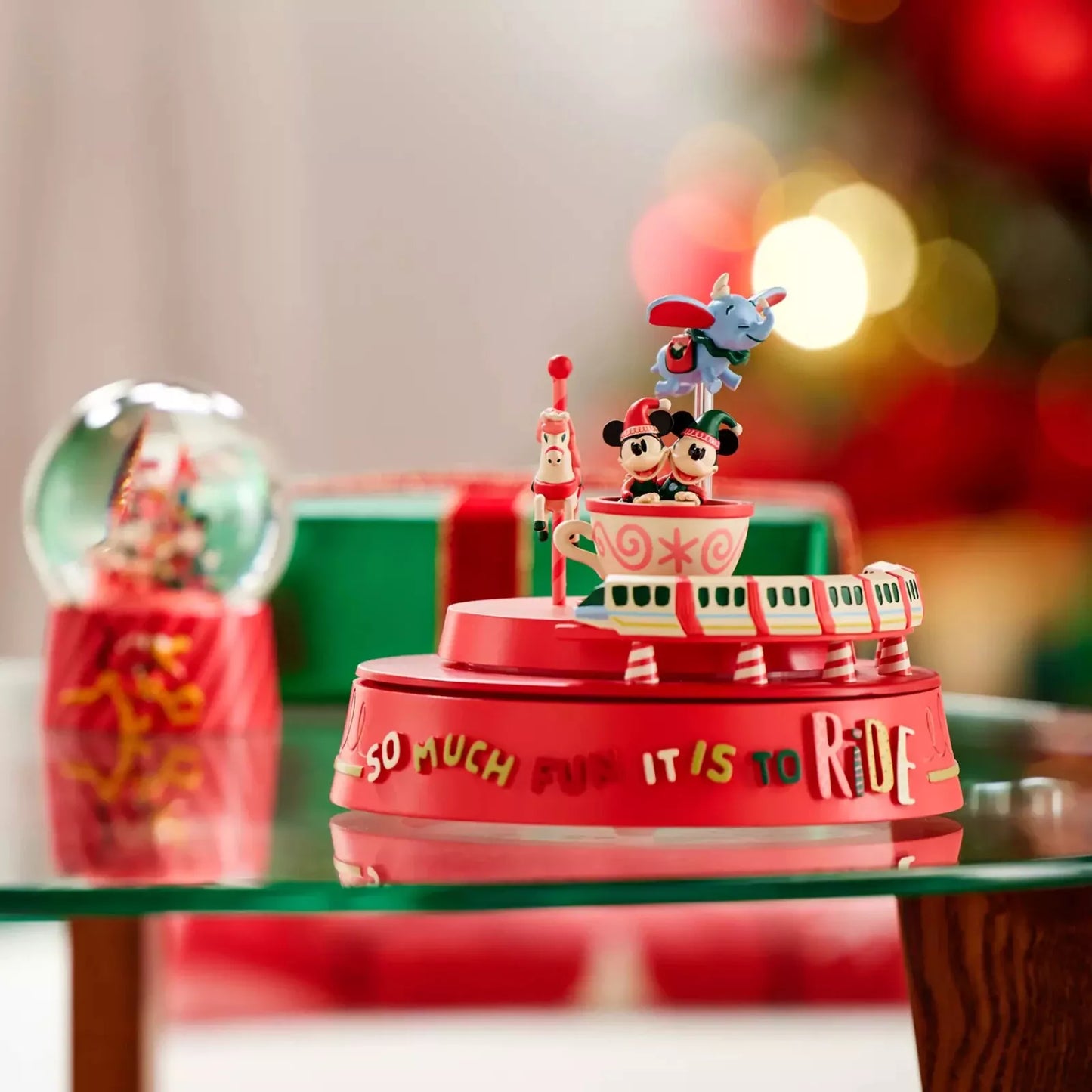 Disney Mickey and Minnie Mouse Monorail Holiday Musical Figure Christmas